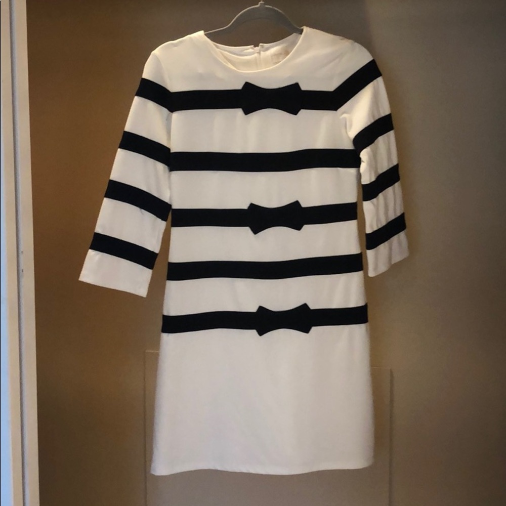 Julie Brown size M dress with stretch